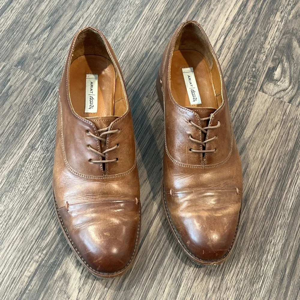 Ariat Two 24 Austen Oxford Lace-Up Brown Smooth Leather Womens Shoes Size 8.5 B